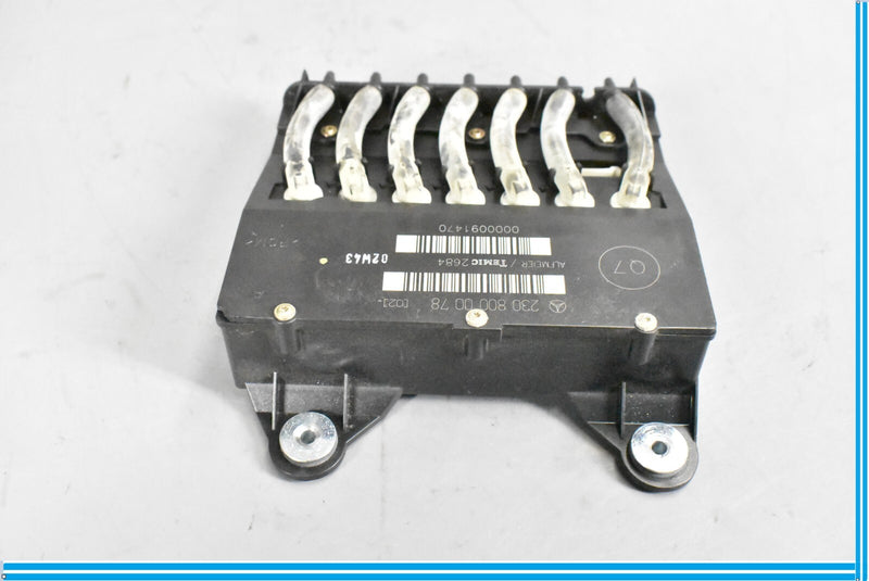 Load image into Gallery viewer, 00-09 Mercedes CL500 SL500 W215 R230 Front Right Seat Valve Control Block Oem