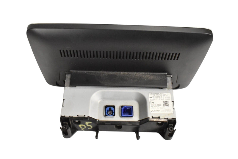Load image into Gallery viewer, 15-18 Mercedes C300 W205 Front Dash Navigation Display Screen 10R037930 OEM
