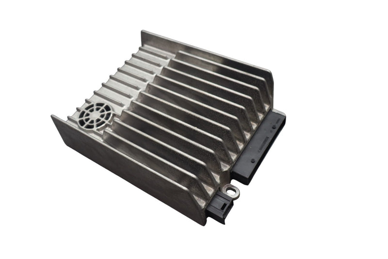Load image into Gallery viewer, 12–18 Mercedes CLS550 CLS500 W218 Amplifier Amp Harman/Becker A2129007103 Oem