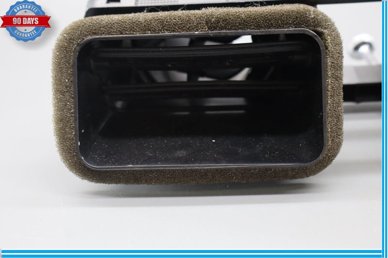 Load image into Gallery viewer, 03-12 Bentley Continental GTC Dashboard Dash AC A/C Air Vent Center Oem