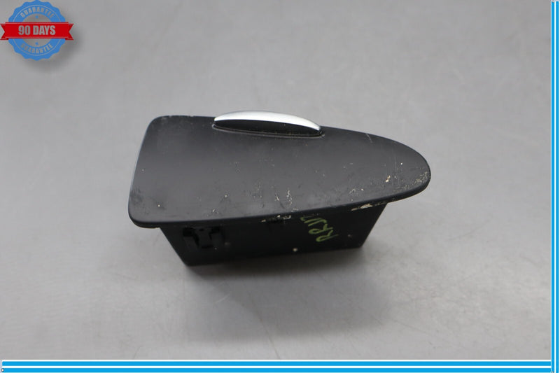 Load image into Gallery viewer, 11-16 Hyundai Equus SIG Rear Right Passenger Side Door Ashtray Compartment Oem