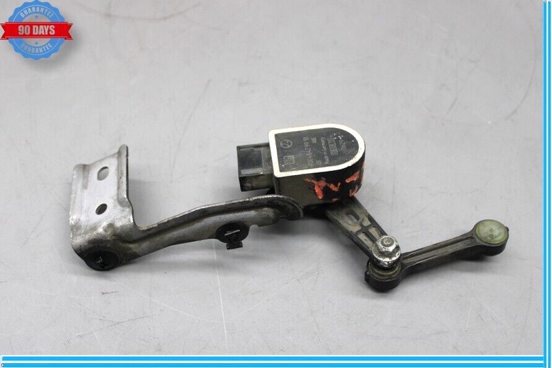 Load image into Gallery viewer, 14-18 Mercedes W117 CLA250 Rear Right Suspension Height Level Sensor Oem