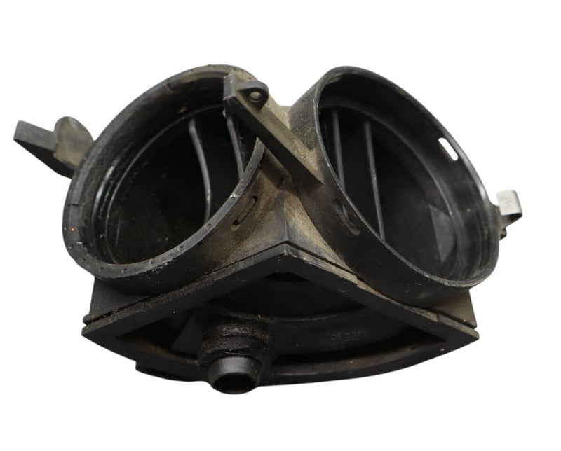 Load image into Gallery viewer, 03-12 Mercedes R230 SL500 SL550 Mass Air Flow Sensor Duct Elbow Tube Pipe Oem