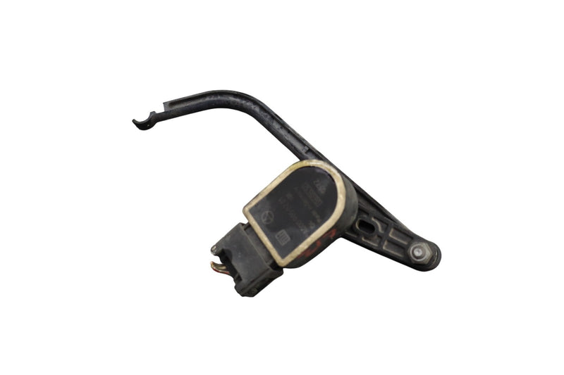 Load image into Gallery viewer, 10-17 Mercedes W207 E350 E550 Front Suspension Height Level Sensor Oem