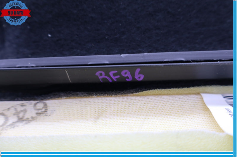 Load image into Gallery viewer, 11-17 Volkswagen Touareg Front Right Passenger Side Lower Seat Cushion Oem