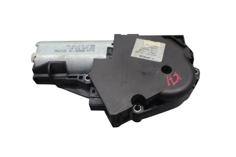 Load image into Gallery viewer, 10-17 BMW 535i 550i GT xDrive Sunroof Sun Roof Shade Glass Motor 9127381 Oem