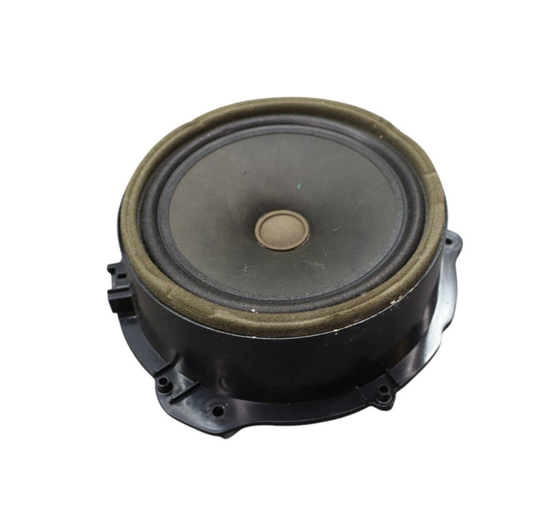 Load image into Gallery viewer, 16-23 Jaguar X761 F-Pace XE Front Right Side Door Audio Speaker GX7318808DB Oem