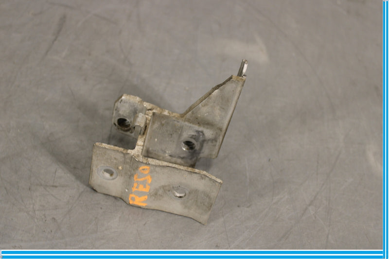 Load image into Gallery viewer, 12-16 BMW F30 328i 335i Front Right Side Lower Radiator Bracket Support Oem