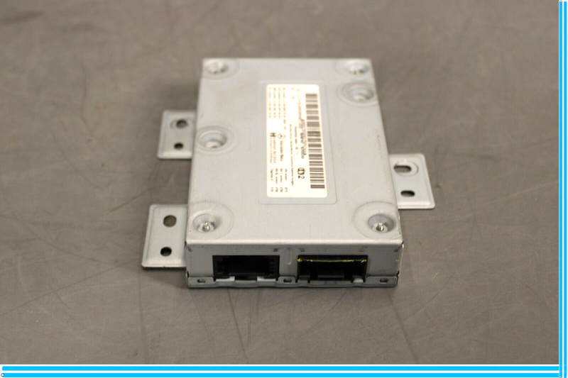 Load image into Gallery viewer, 05-14 Mercedes GL450 GL550 Communication Interface Module 2049000300 Oem