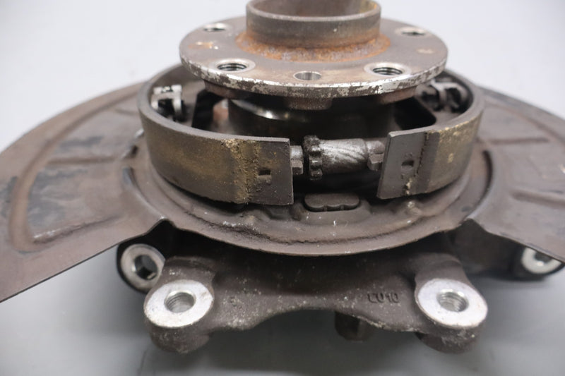 Load image into Gallery viewer, 14-17 Maserati Ghibli Rear Left Driver Side Spindle Knuckle Hub 670006802 Oem