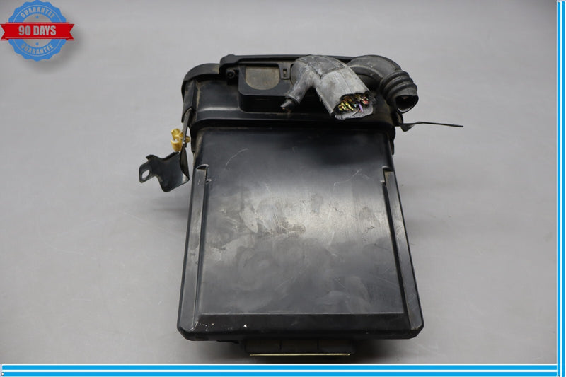 Load image into Gallery viewer, 09-12 BMW 750i 750Li Engine Control Module Housing ECU Box Oem