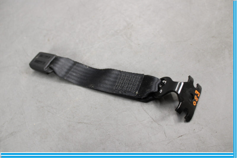Load image into Gallery viewer, 14-17 Maserati Ghibli Rear Left Side Center Seat Belt Seatbelt Buckle Oem
