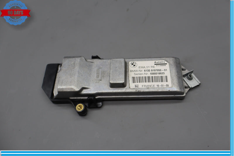 Load image into Gallery viewer, 09-15 BMW 740i 750i F01 F02 Front Right Side Seat Belt Retractor Module Oem