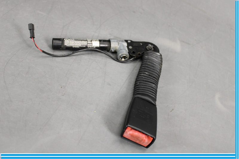 Load image into Gallery viewer, 09-15 BMW 750I 750LI F01 F02 Front Right Seatbelt Seat Belt Buckle Tensioner Oem