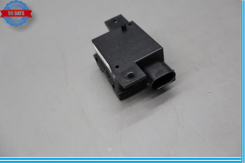 Load image into Gallery viewer, 03-06 Mercedes R230 SL500 Seatbelt Seat Belt Tension Sensor A2158600505 Oem
