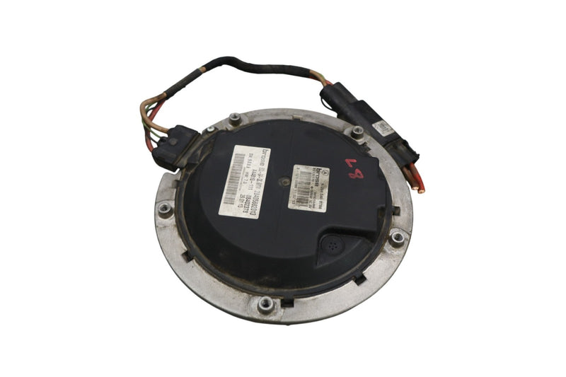 Load image into Gallery viewer, 08-18 Mercedes W212 E350 E400 C300 Engine Radiator Cooling Fan Motor Oem