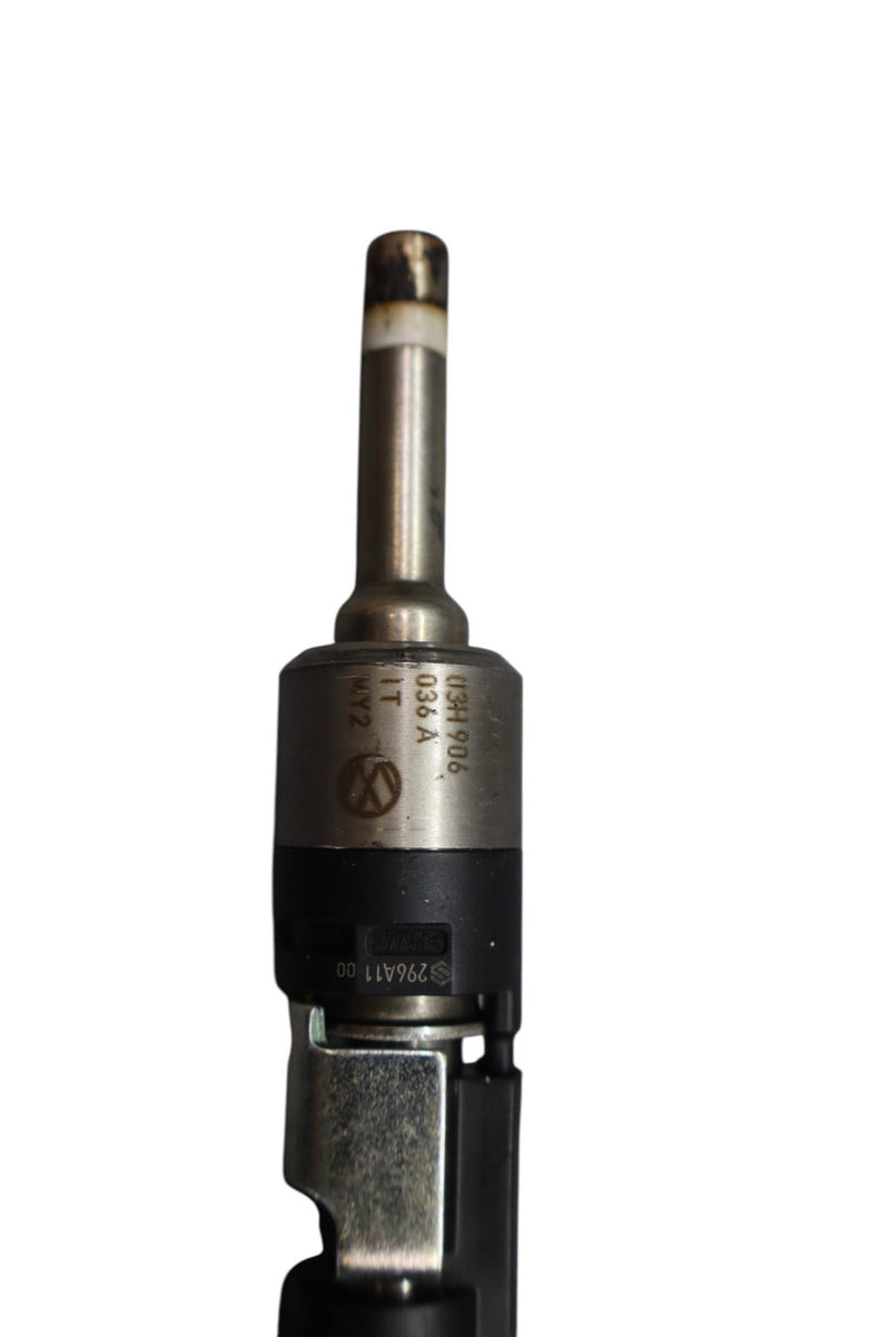 Load image into Gallery viewer, 11-18 Porsche Cayenne 958 Engine Upper Fuel Injector 03H906036A Oem