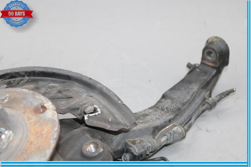Load image into Gallery viewer, 11-17 Volkswagen VW Touareg Front Right Passenger Side Spindle Knuckle Hub Oem