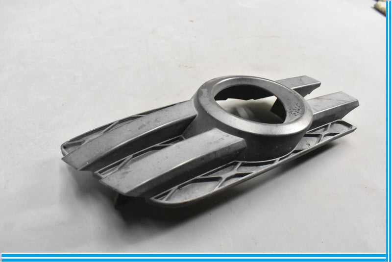 Load image into Gallery viewer, 07-09 Mercedes X164 GL450 Right Base Front Bumper Cover Grille Grill Mesh Oem