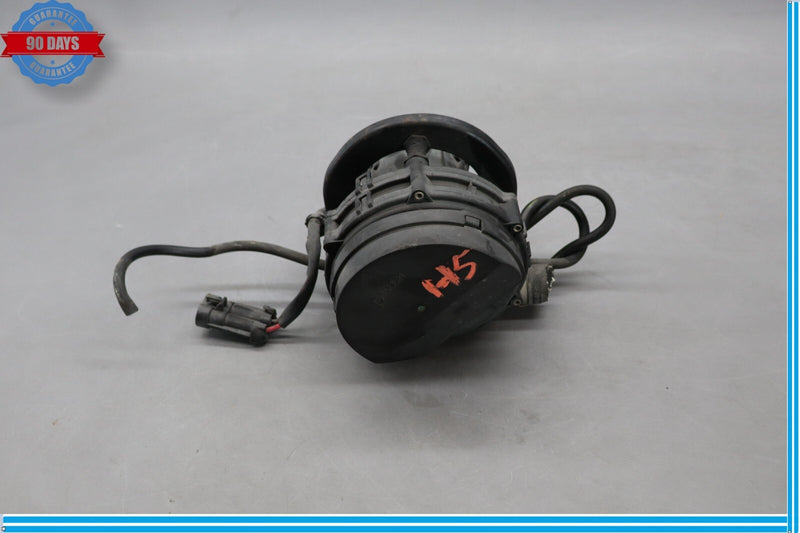 Load image into Gallery viewer, 04-08 Maserati Quattroporte Secondary Air Injection Pump Emission Control Oem