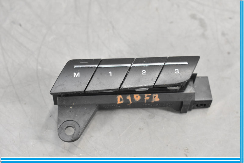 Load image into Gallery viewer, 10-15 Jaguar XJ XJL X351 Front Right Passenger Side Seat Memory Switch Oem