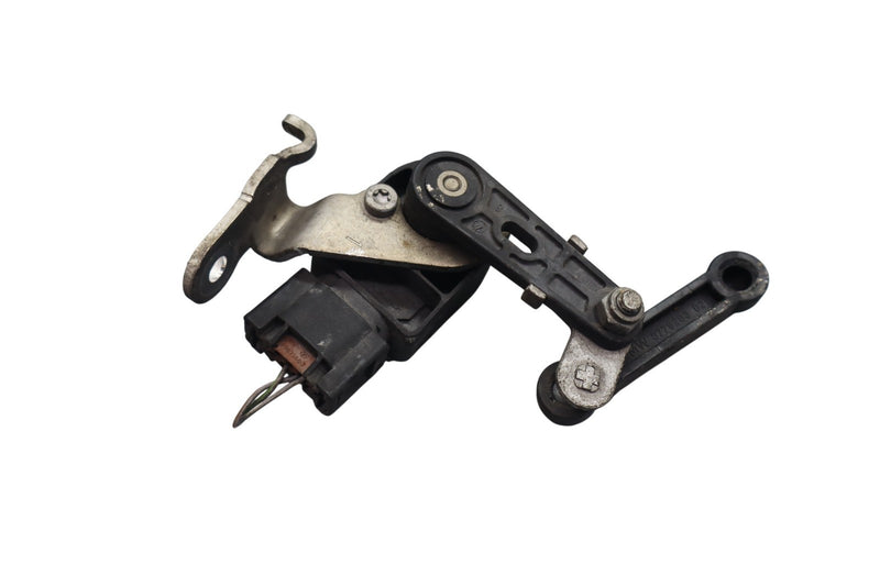 Load image into Gallery viewer, 10-17 BMW 535i 550i GT F07 Left Or Right Side Suspension Height Sensor Oem