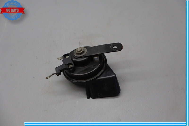 Load image into Gallery viewer, 97-09 Mercedes W209 CLK550 C350 Left Side High Tone Note Signal Horn Oem