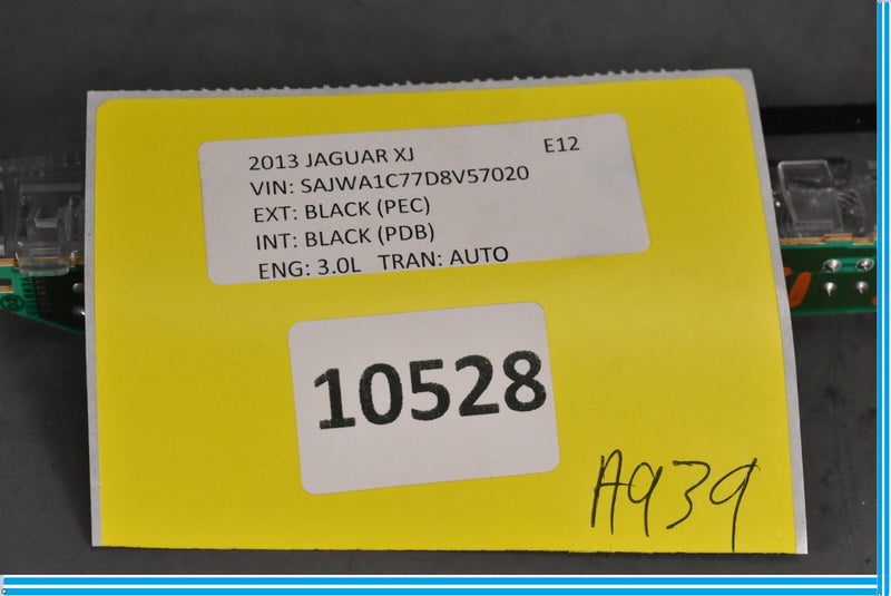 Load image into Gallery viewer, 10-15 Jaguar XJ XJL High Mounted Third 3rd Brake LED Light Lamp Oem