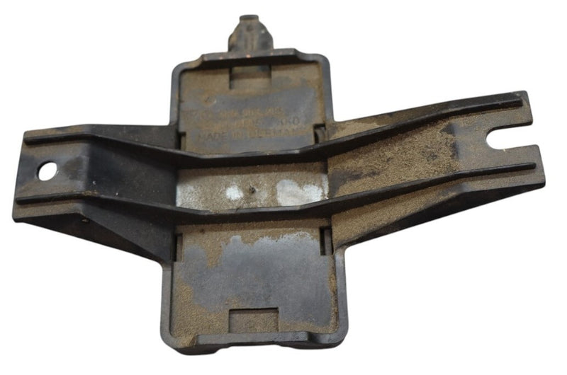Load image into Gallery viewer, 11-18 Porsche Cayenne 958 Keyless Control Module Antenna Sensor w/ Bracket Oem