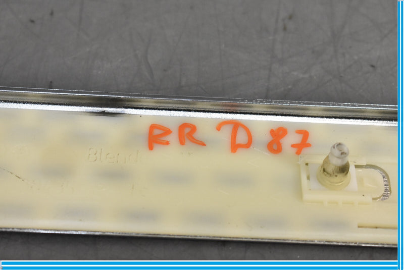 Load image into Gallery viewer, 06-11 Mercedes CLS550 W219 Rear Right Door Sill Trim Plate Oem