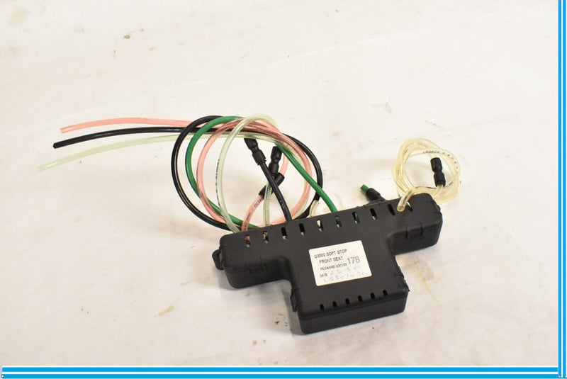 Load image into Gallery viewer, 04-08 Maserati Quattroporte Front Right Passenger Seat Air Valve G3CV20 Oem