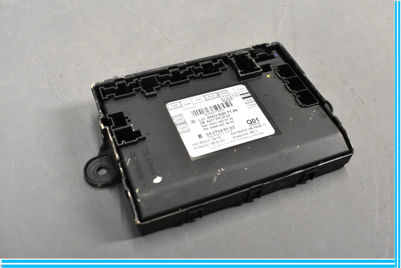 Load image into Gallery viewer, 07-13 Mercedes S550 S600 W221 Rear Right Passenger Side Door Control Module Oem