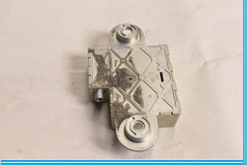 Load image into Gallery viewer, 08-10 BMW 750Li 750i F01 Rear Antenna Amp Booster Control Module 693502401 Oem