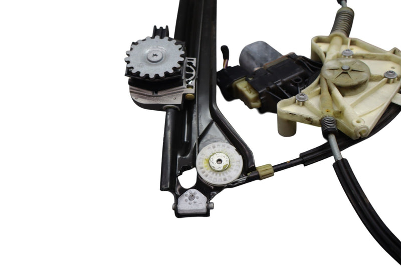 Load image into Gallery viewer, 14-22 Maserati Ghibli M157 Rear Right Side Door Window Regulator W/ Motor Oem