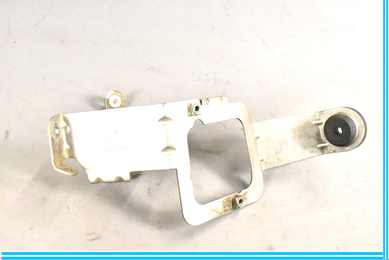 Load image into Gallery viewer, PORSCHE CAYENNE FRONT LEFT DRIVER SIDE MOUNT SUPPORT BRACKET OEM 2011 - 2018
