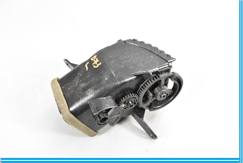 Load image into Gallery viewer, 02-10 Lexus SC430 Front Right Dashboard Passenger Side Dash Center Air Vent Oem