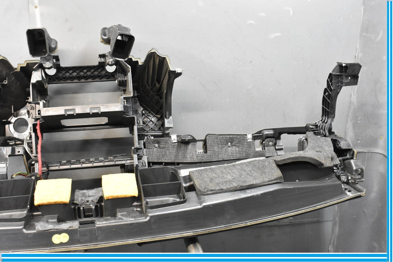 Load image into Gallery viewer, 08-14 Mercedes C300 C350 W204 Front Dashboard Panel Cover Unit Oem