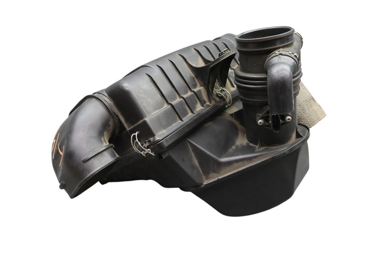 Load image into Gallery viewer, 04-08 Maserati Quattroporte M139 4.2L Air Intake Cleaner Filter Housing Box Oem