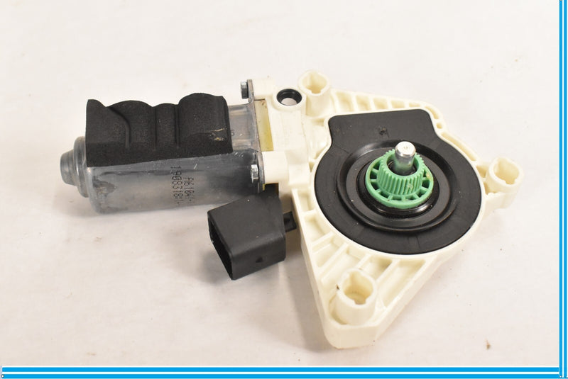 Load image into Gallery viewer, 14-18 Mercedes C117 CLA250 Rear Left Driver Door Window Power Motor OEM