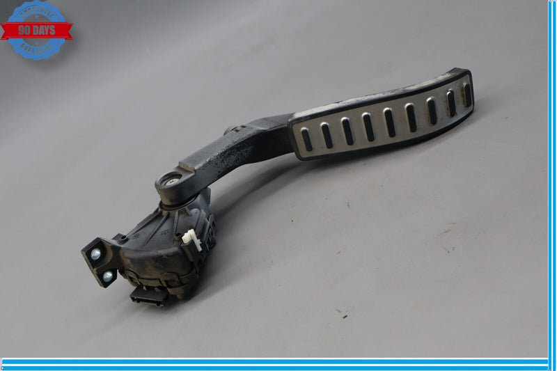Load image into Gallery viewer, 03-18 Porsche Cayenne 955 957 Turbo Engine Gas Throttle Accelerator Pedal Oem