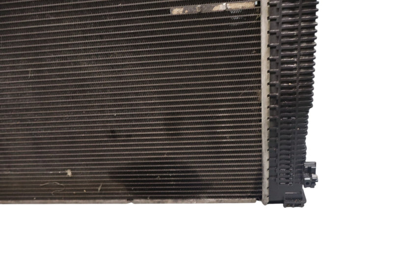 Load image into Gallery viewer, 08-15 Mercedes W212 E350 C300 Engine Motor Water Cooling Radiator 2045003003 Oem