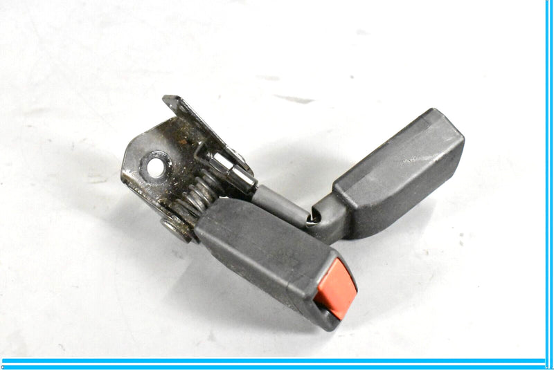 Load image into Gallery viewer, 2014 - 2018 MERCEDES CLA45 W117 REAR RIGHT SIDE SEATBELT SEAT BELT BUCKLE OEM