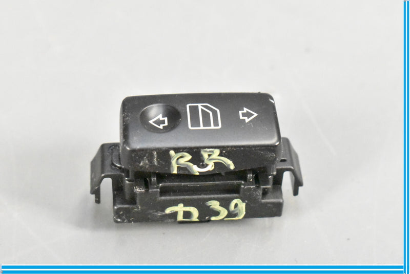 Load image into Gallery viewer, 00-06 MERCEDES W215 C215 CL-CLASS LEFT OR RIGHT WINDOW SWITCH 2208213379 OEM