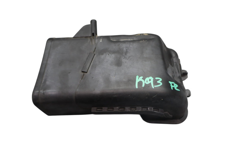 Load image into Gallery viewer, 09-15 BMW 740i 750Li xDrive Front Right Side Engine Air Intake Duct Oem