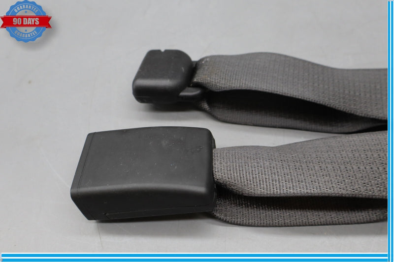 Load image into Gallery viewer, 18-21 Buick Enclave Rear 3rd Row Seat Belt Center Buckle 84438642 Oem