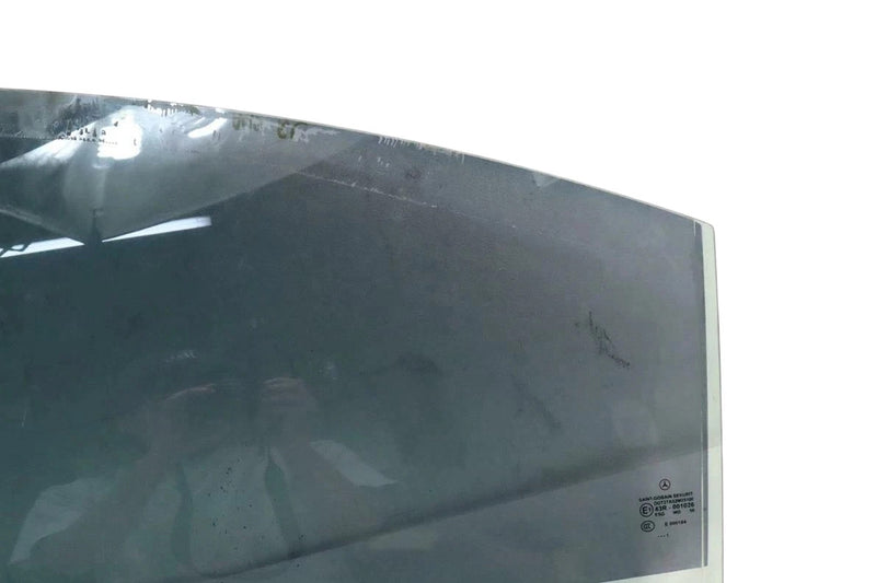 Load image into Gallery viewer, 12-14 Mercedes CLS550 CLS63 AMG Rear Left Door Window Auto Glass 2187350110 Oem