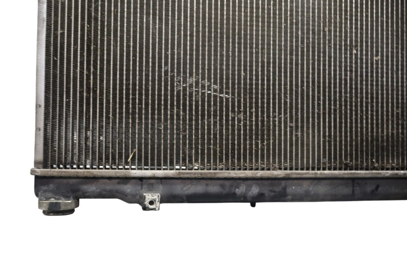 Load image into Gallery viewer, 07-11 Lexus GS450 GS450h 305L Engine Cooling Radiator Assembly 1640031370 Oem
