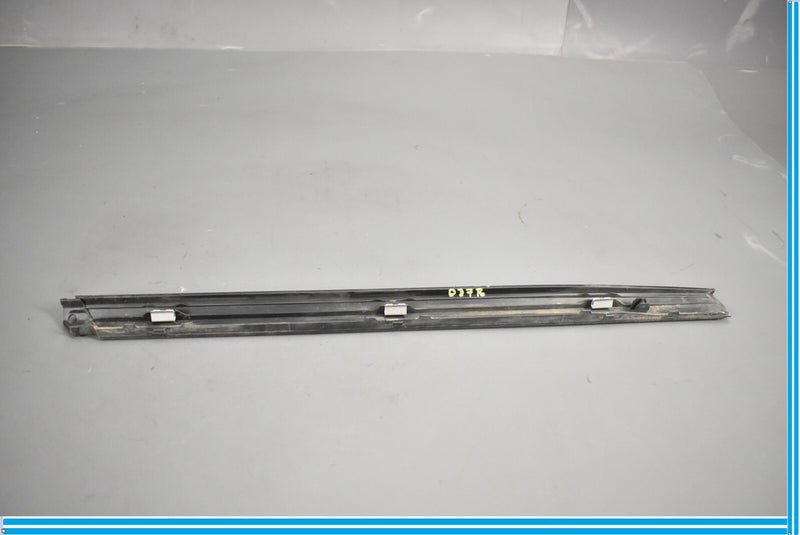 Load image into Gallery viewer, PORSCHE CAYENNE 92A - REAR Right DOOR SILL / Scuff Panel TRIM / Molding