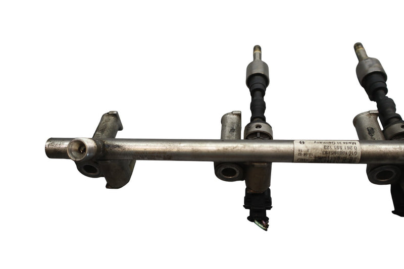 Load image into Gallery viewer, 10-14 Land Rover Range Rover Sport Left Side Fuel Injection Rail Line Oem