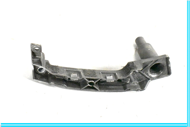 Load image into Gallery viewer, 04-13 Maserati Quattroporte Left Driver Inner Door Handle Pull Bracket Oem